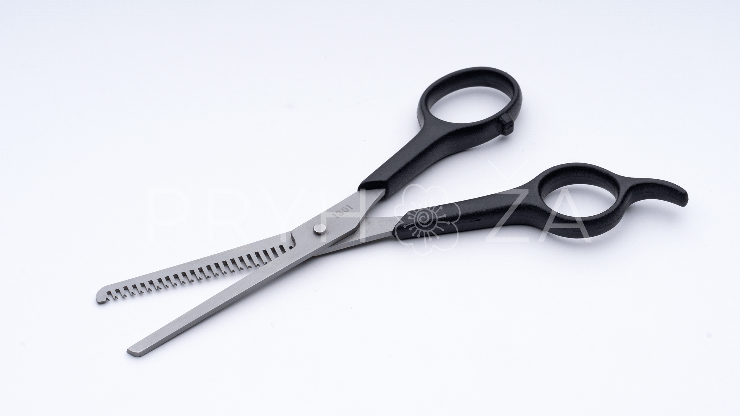 1301 Ножницы парикмахерские филировочные Mertz