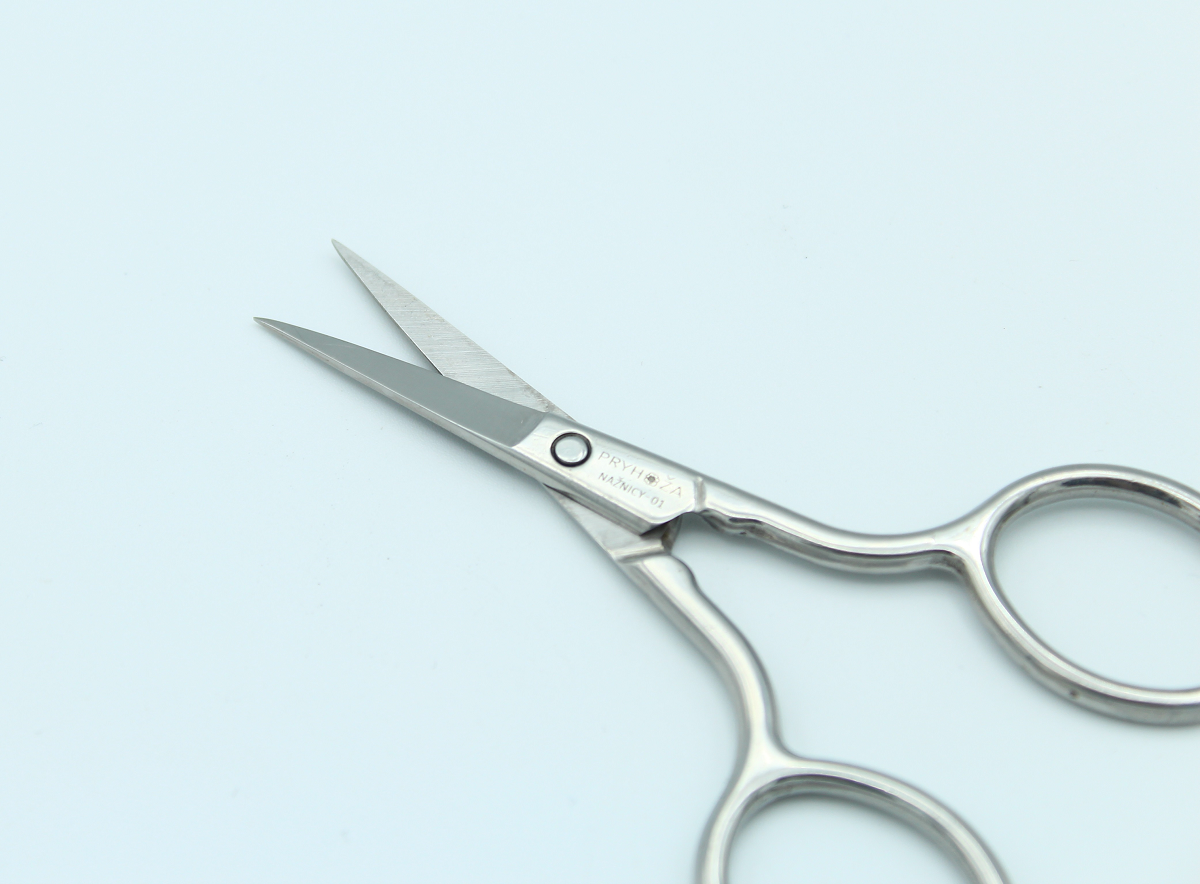 NAZNICY-01, Ножницы маникюрные прямые для ногтей Pryhoza