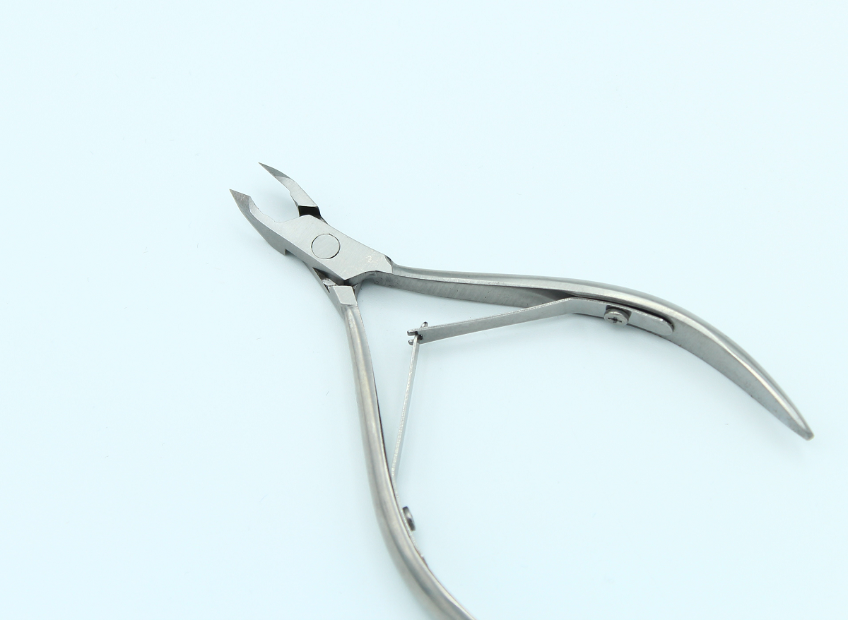 KUSACKI-02, кусачки маникюрные ручная заточка для кожи Pryhoza