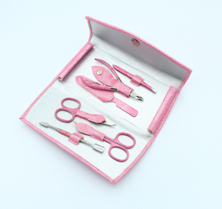 6063 Набор маникюрный Mertz 6 пр