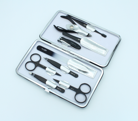 6068 Набор маникюрный Mertz 9 пр.