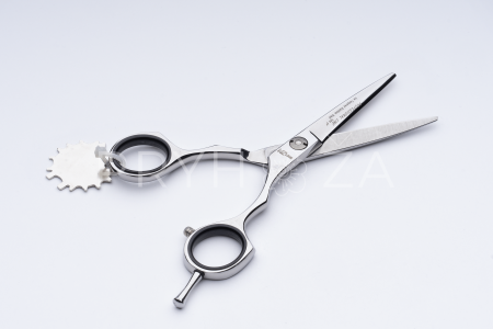 344/5" Ножницы парикмахерские прямые Mertz